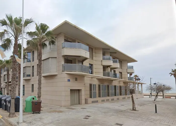 Beachfront Living Valencia Patacona Apartment